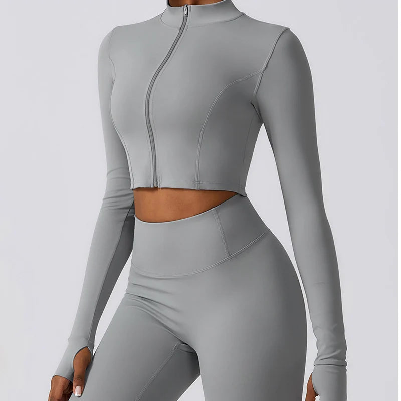 Yoga-sett med sportsleggings, sømløs design og 3 deler. Perfekt for trening og fitness.