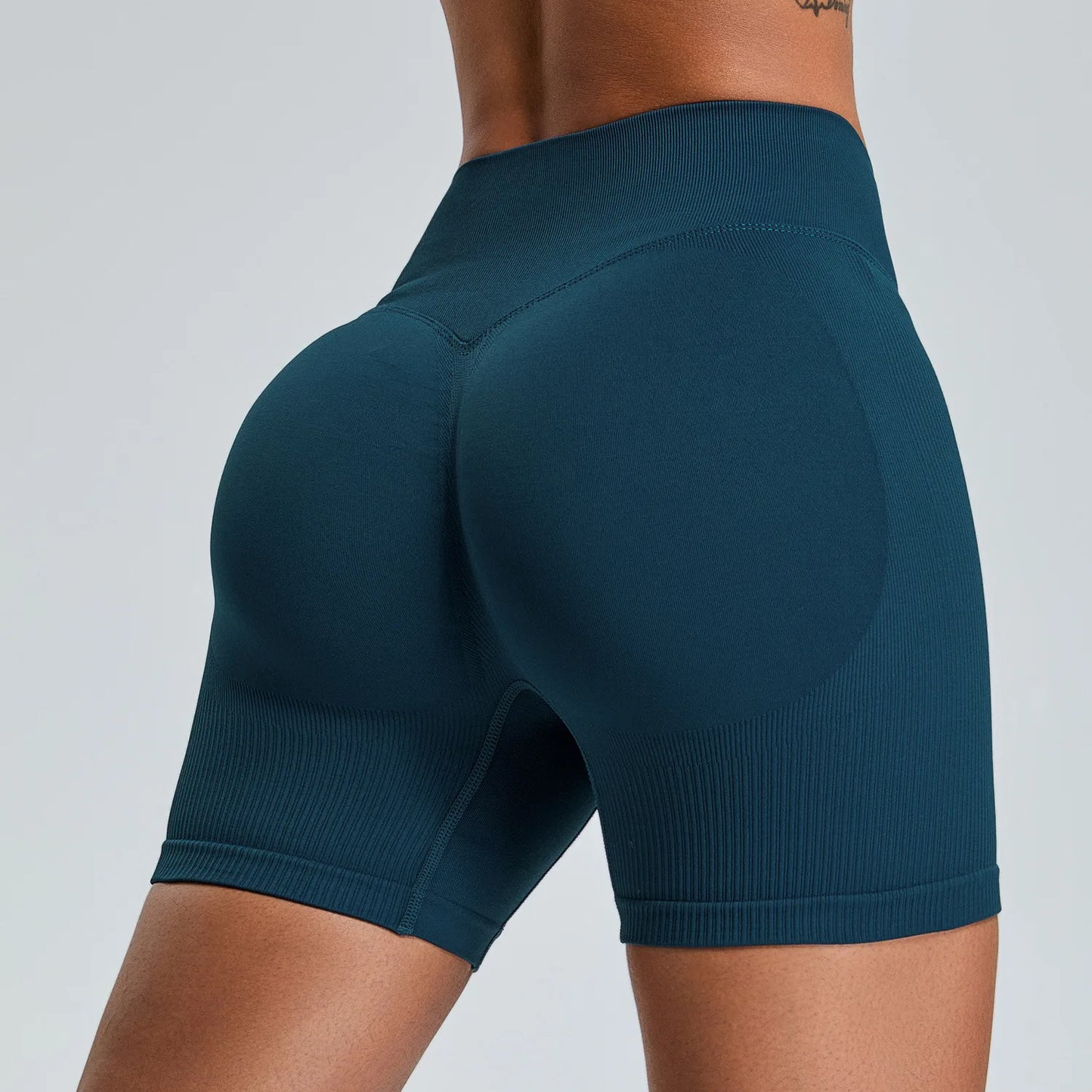 Seamless treningsshorts – høyt liv, push-up effekt og komfortable for trening og yoga!