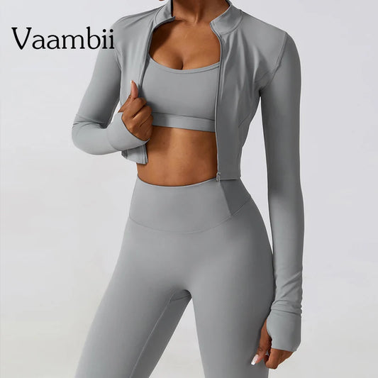 Yoga-sett med sportsleggings, sømløs design og 3 deler. Perfekt for trening og fitness.