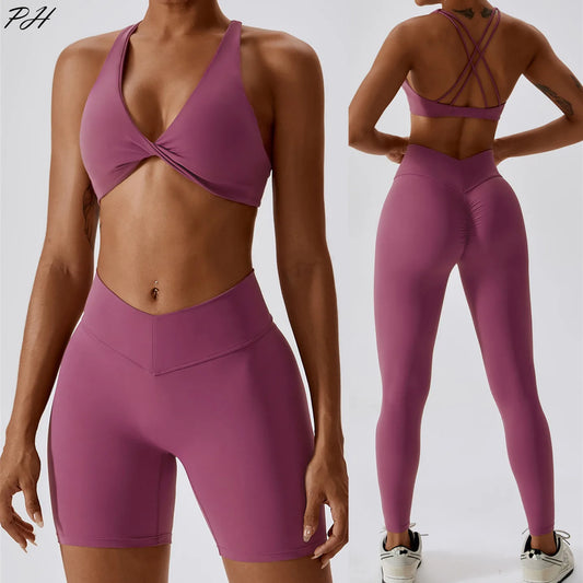 Sømløst yogasett for dame – sports-BH med høyt liv shorts eller leggings. Perfekt for trening, løping og yoga.