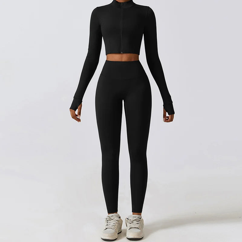 Yoga-sett med sportsleggings, sømløs design og 3 deler. Perfekt for trening og fitness.