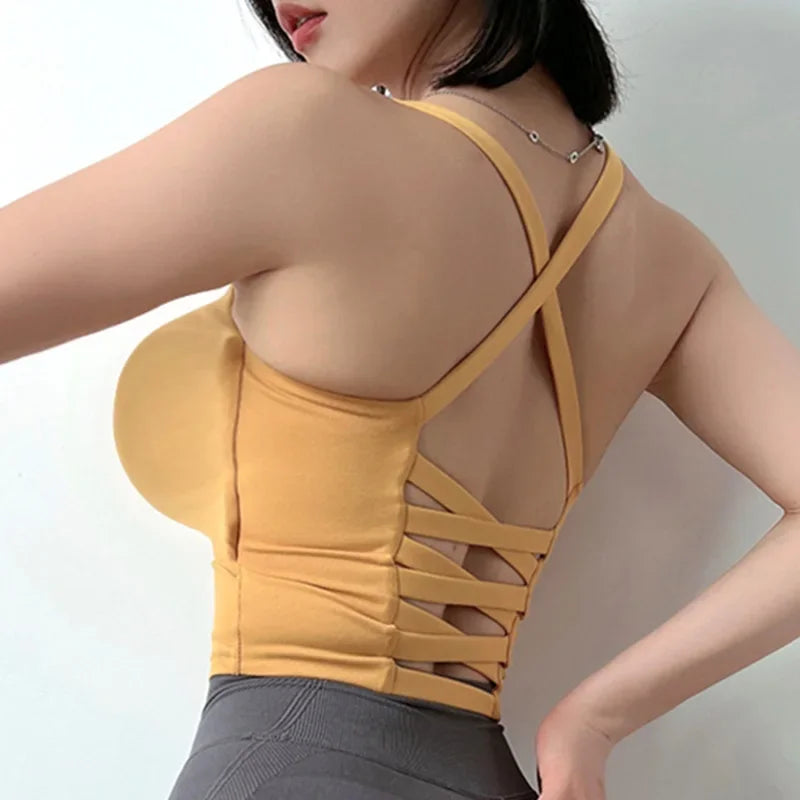 Cloud Hide Sexy Back Shirt – stilfull og komfortabel for trening!